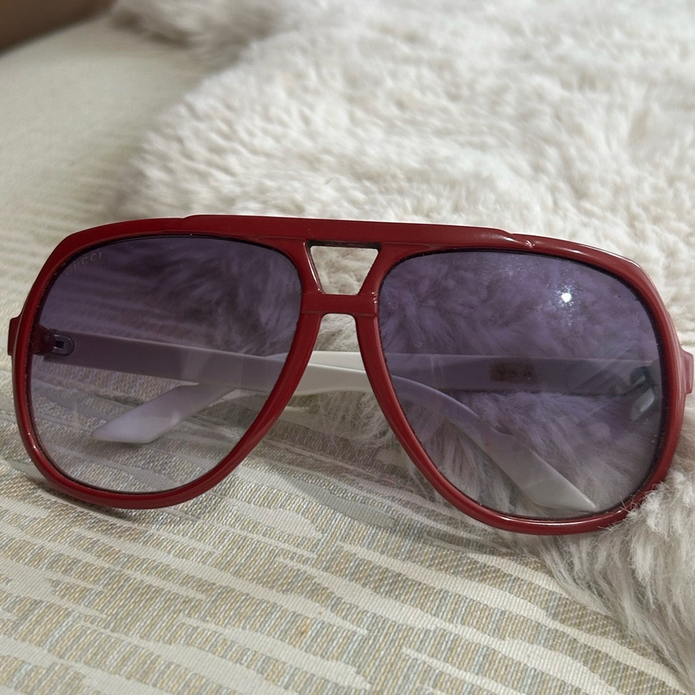 Authentic Gucci Red Aviator Sunglasses!